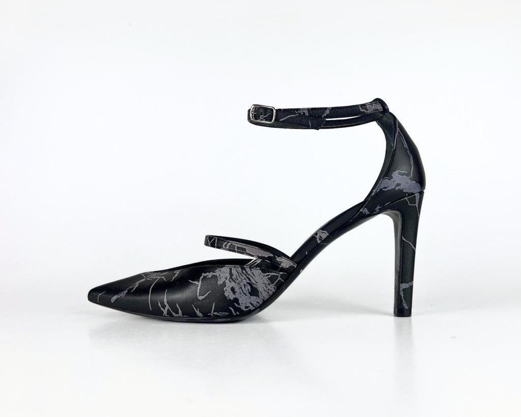 Balenciaga Printed Strap Pumps (EU 38)