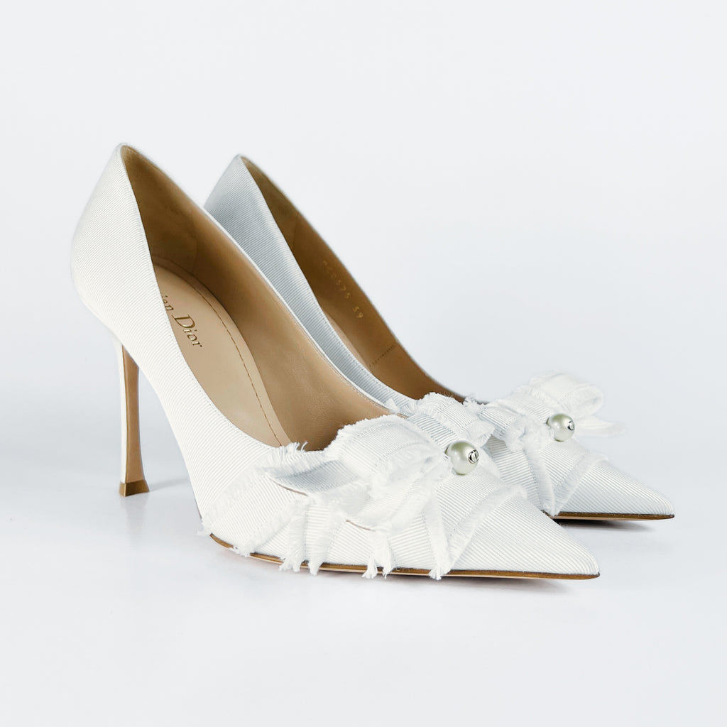 Dior Adiorable White Fringed Pumps with Pearl (EU 39)