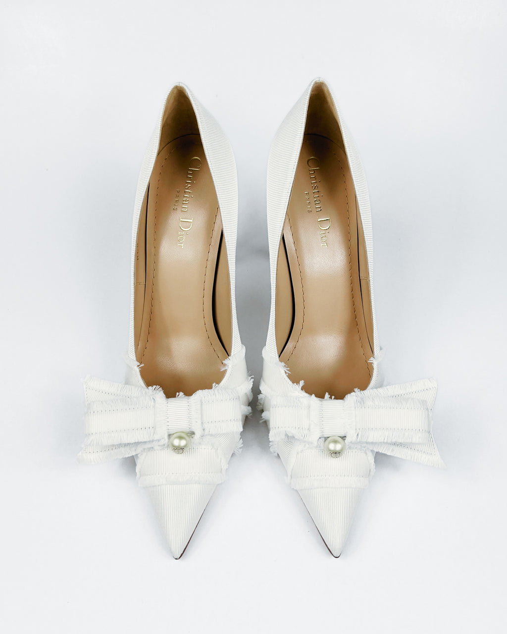 Dior Adiorable White Fringed Pumps with Pearl (EU 39)