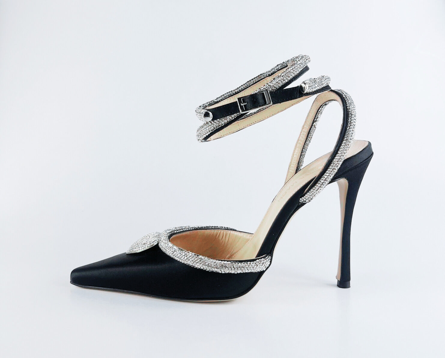 Mach & Mach Heart Pendant Satin Pumps (EU 36.5)